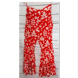 Side zip bell bottom pants great condition